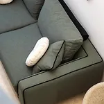 Nest Loft-2 Min From Toptani -fast Wifi 티라나
